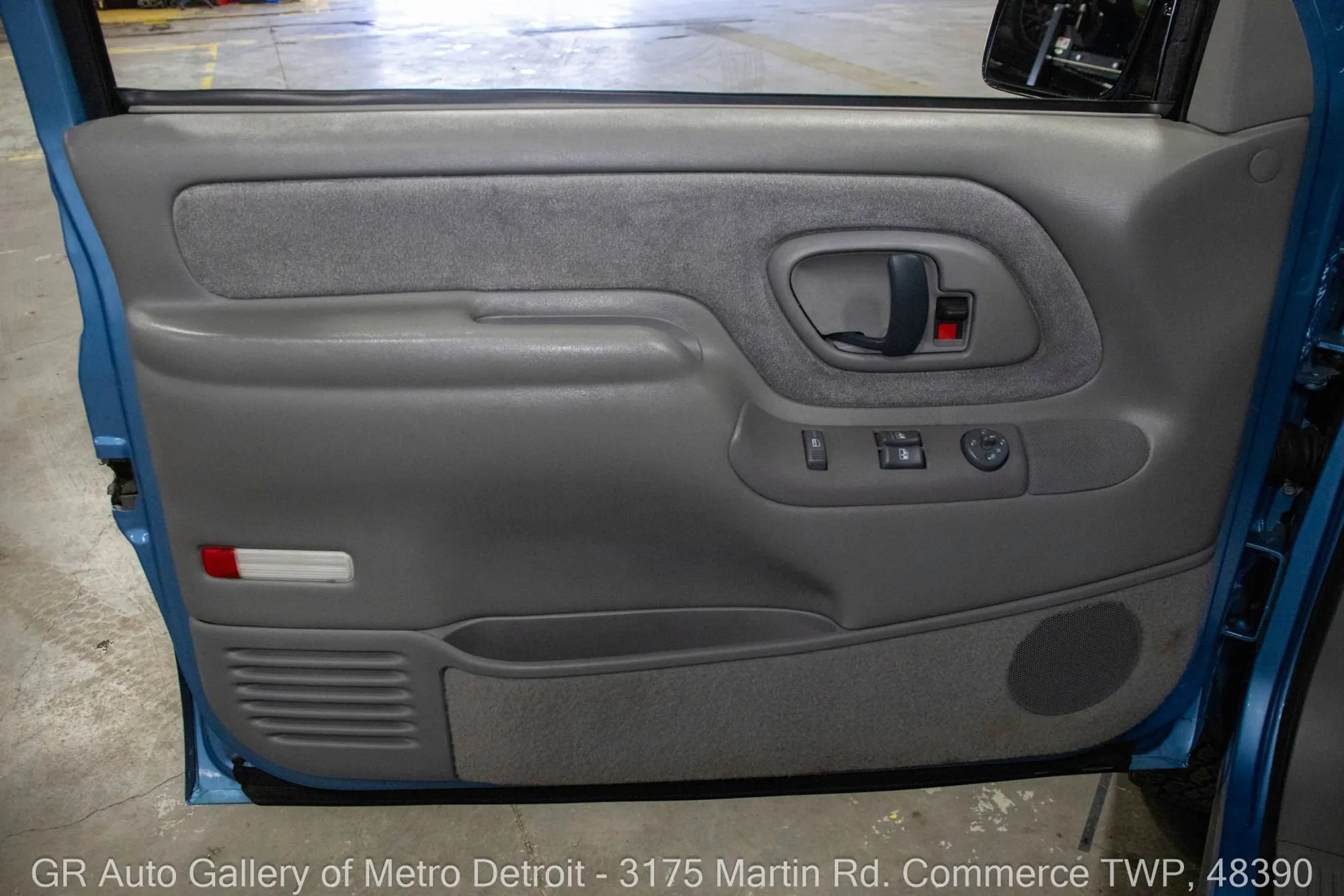 28k-Mile 1996 Chevrolet K-2500