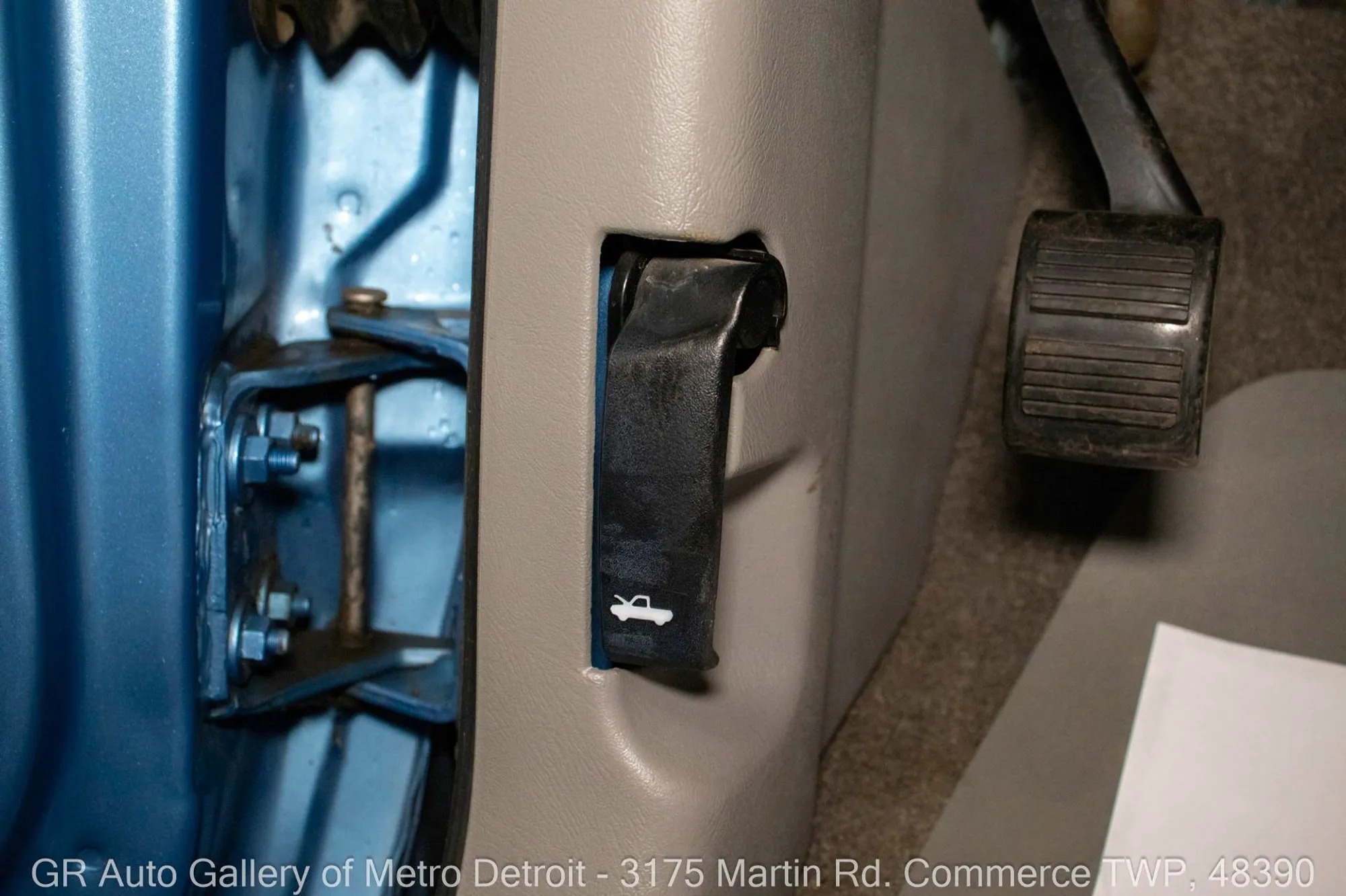 28k-Mile 1996 Chevrolet K-2500