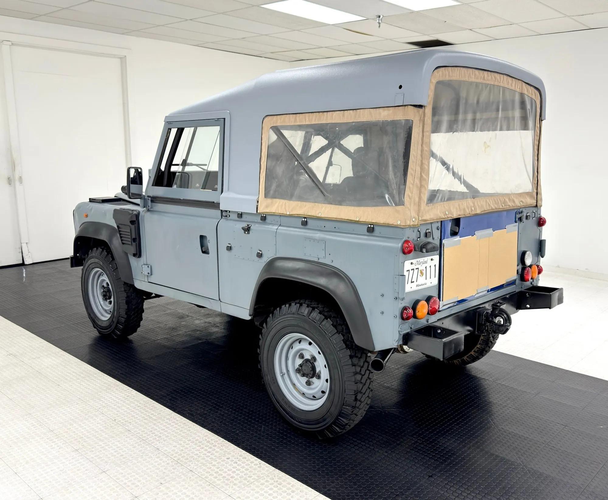 1998 Land Rover Defender 110 - 4