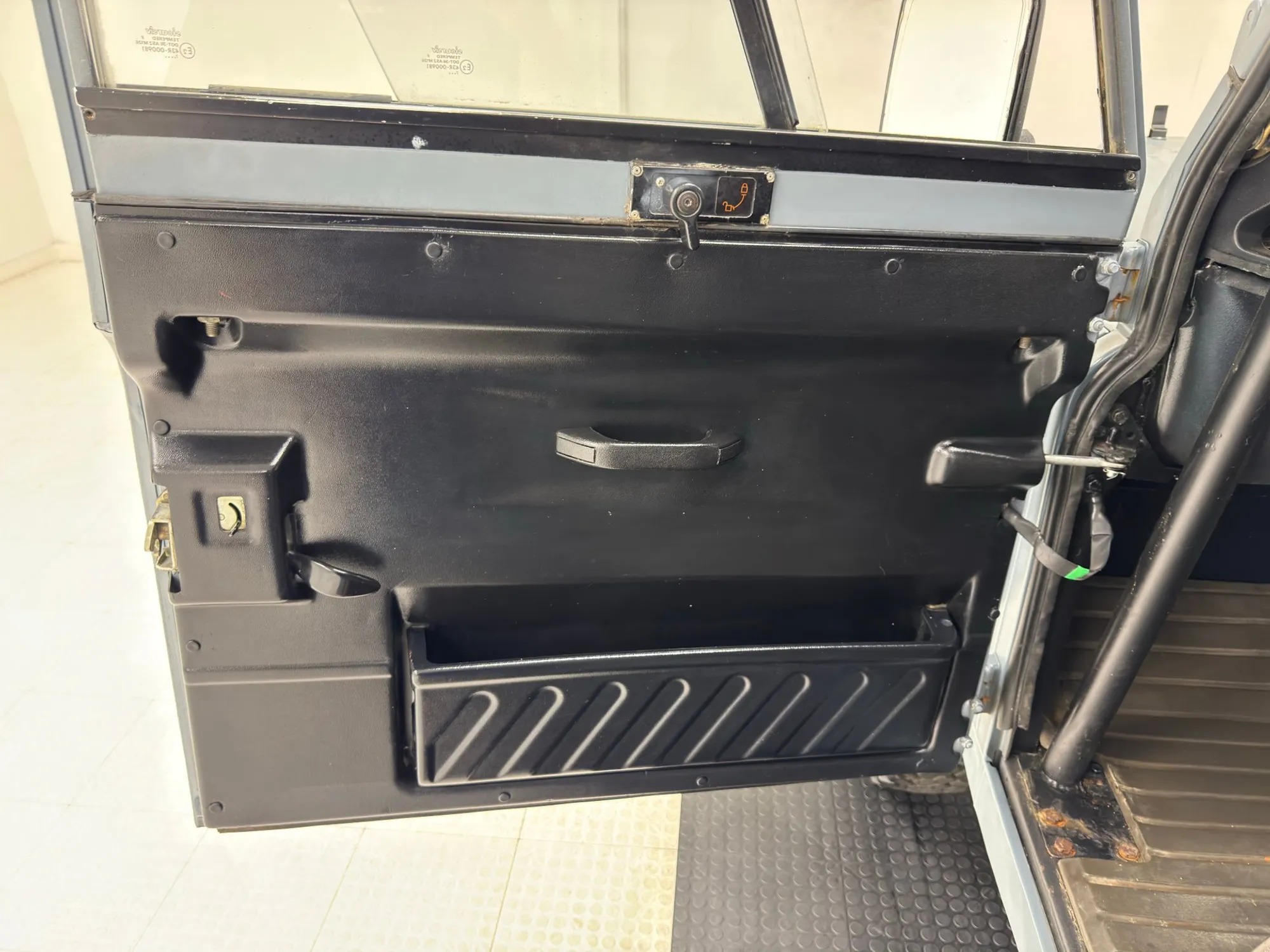 1998 Land Rover Defender 110