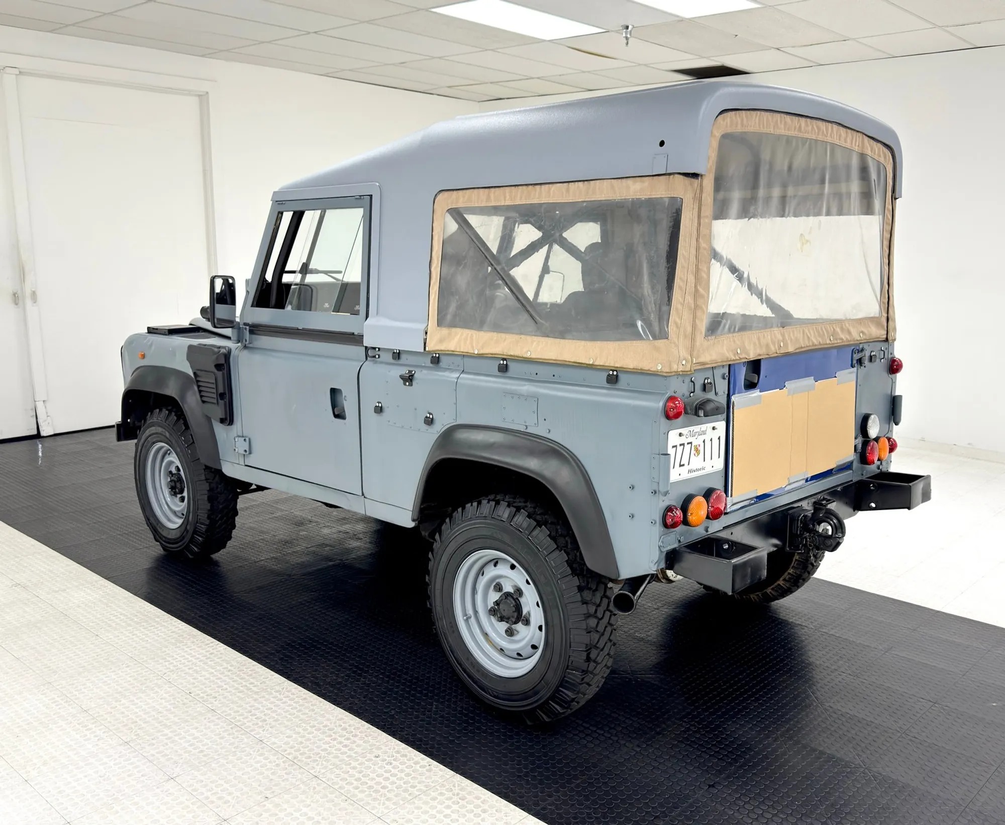1998 Land Rover Defender 110 - 4