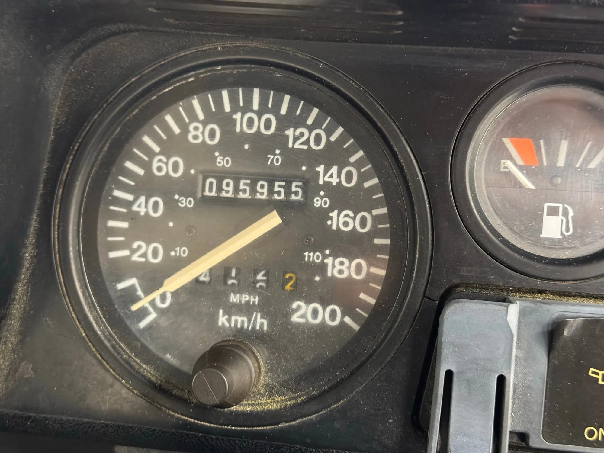 1998 Land Rover Defender 110