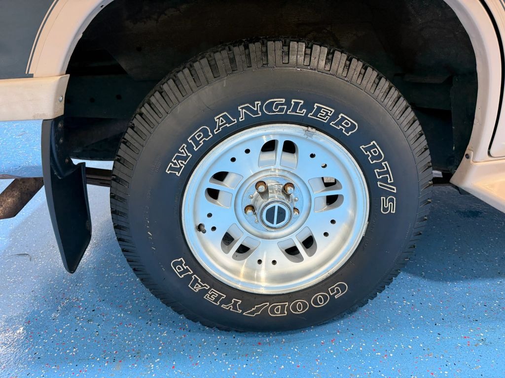 1994 Ford Explorer Eddie Bauer