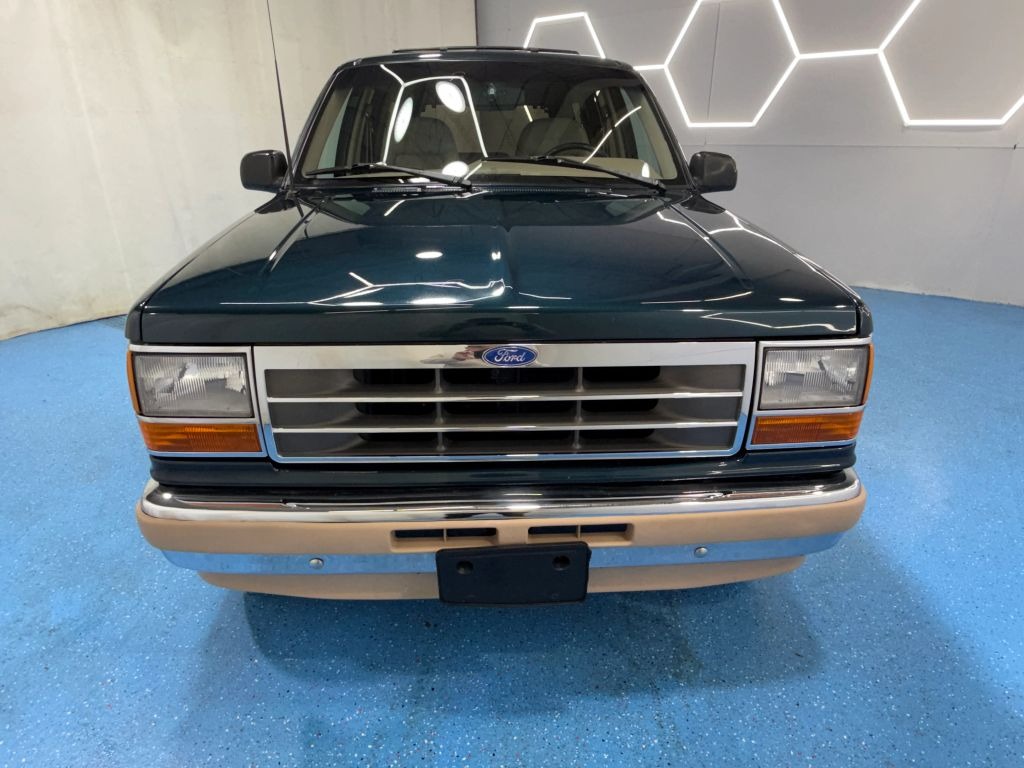 1994 Ford Explorer Eddie Bauer - 4