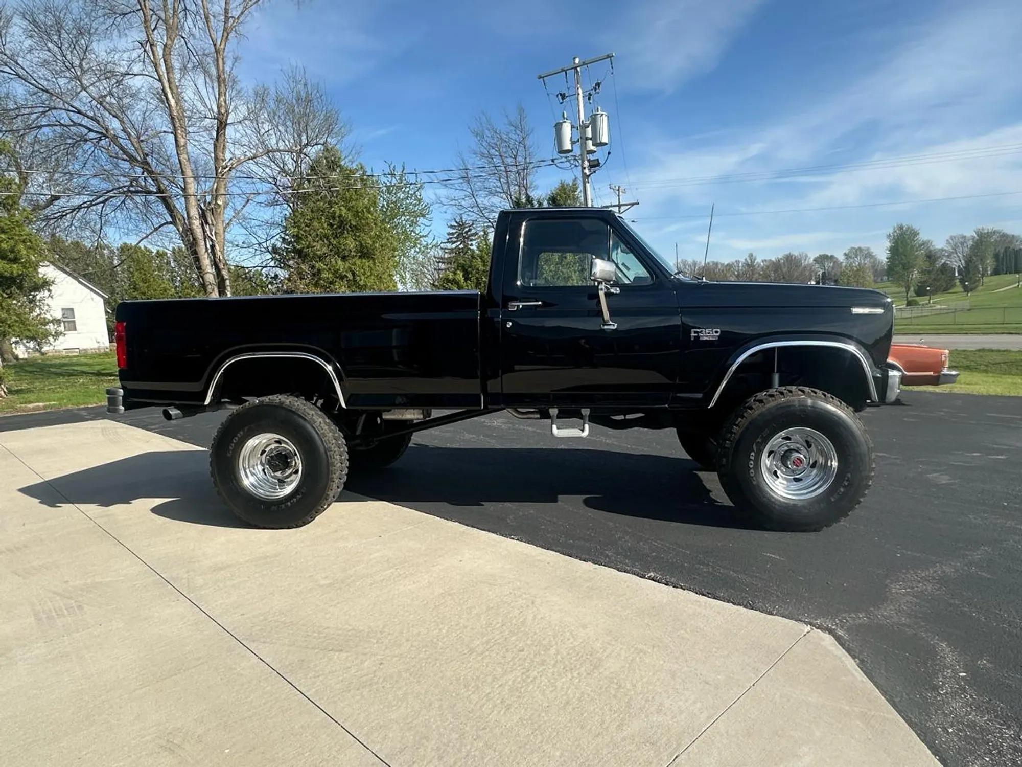 1986 Ford F-350 XL