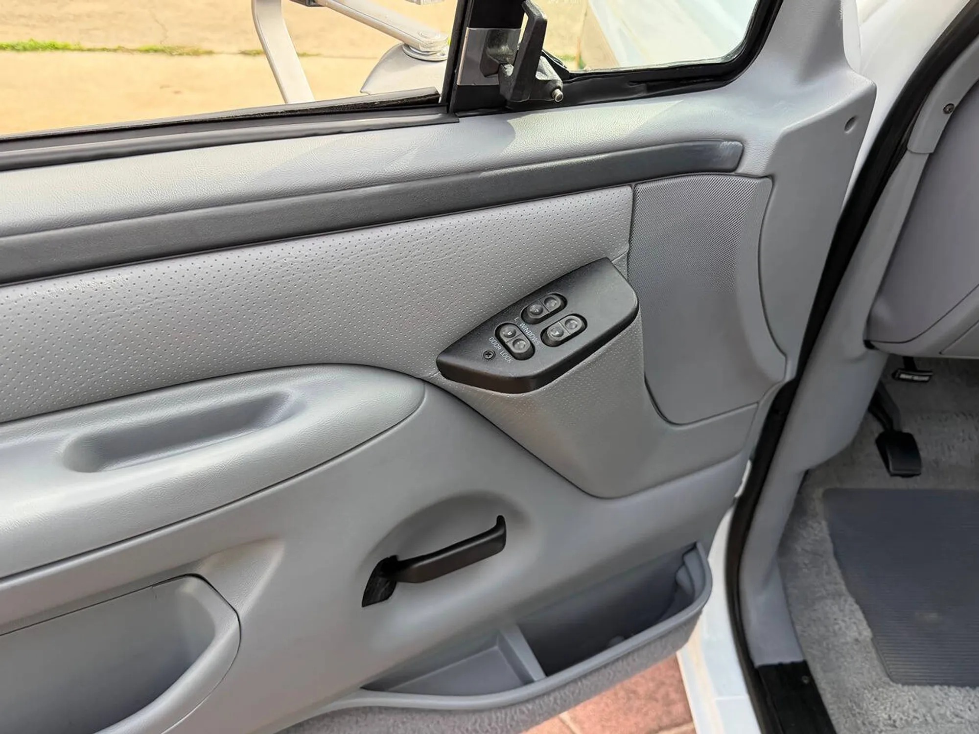 62k-Mile 1996 Ford F-250 XLT Extended Cab