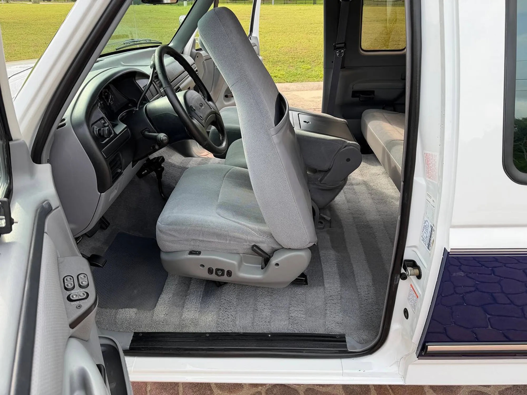 62k-Mile 1996 Ford F-250 XLT Extended Cab