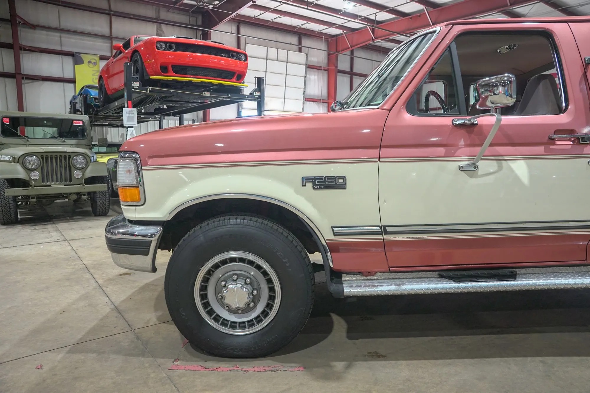 1994 Ford F-250 XLT - 2