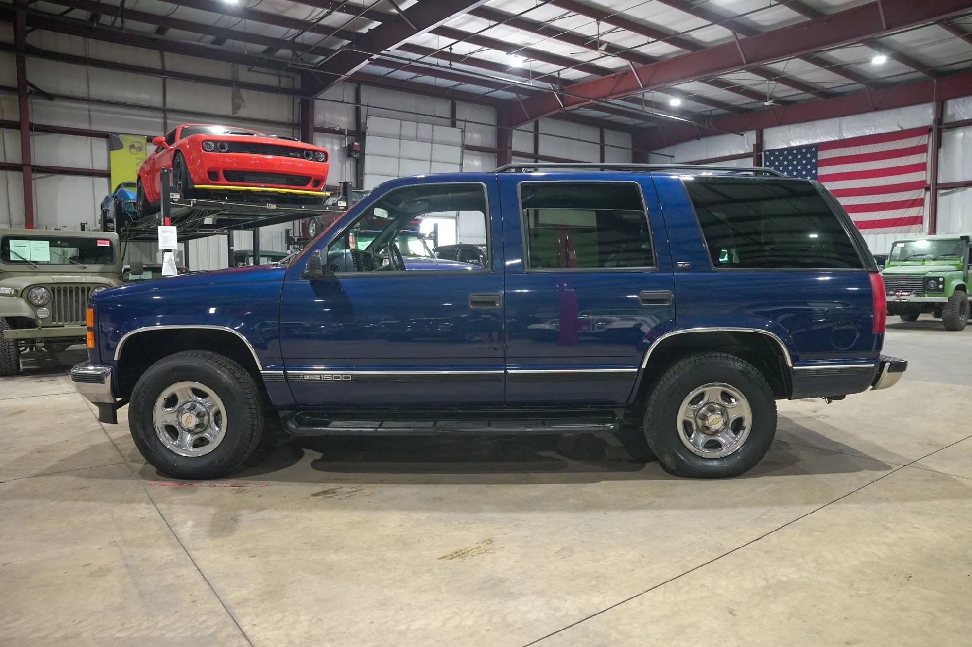 1997 GMC Yukon SLT - 2