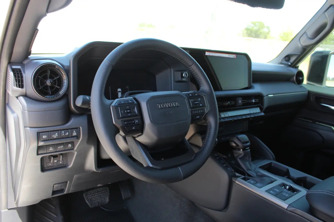 2025 Toyota Land Cruiser