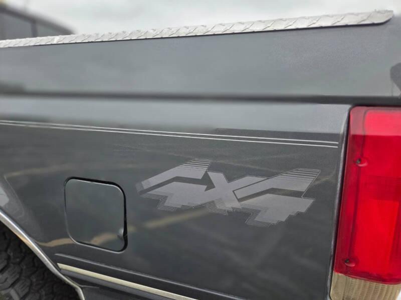 30k-Mile 1990 Ford F-150 XL