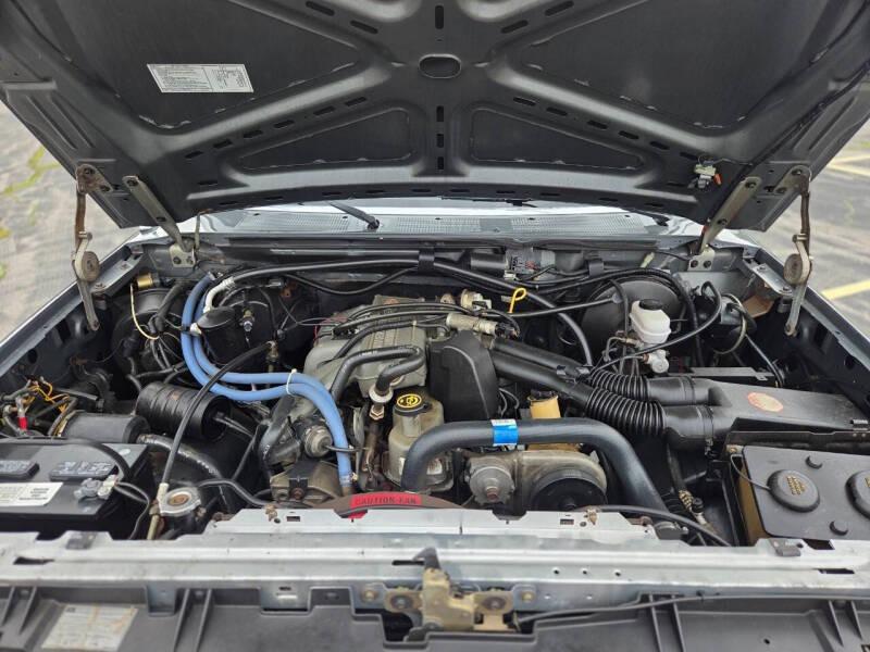 30k-Mile 1990 Ford F-150 XL
