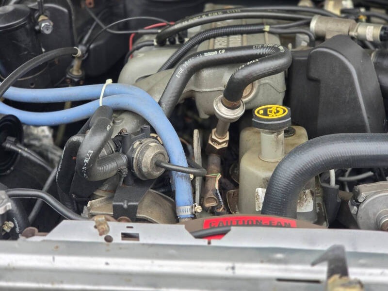 30k-Mile 1990 Ford F-150 XLT Lariat