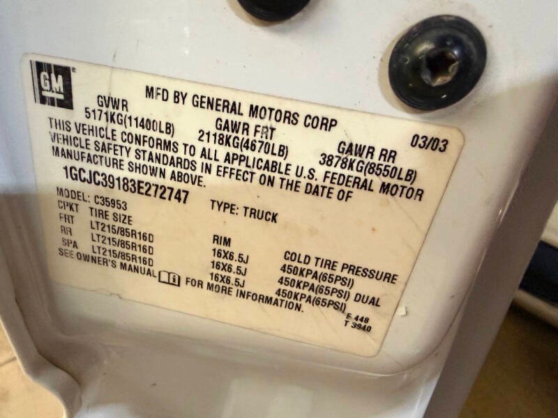 2003 Chevrolet Silverado 3500 LS