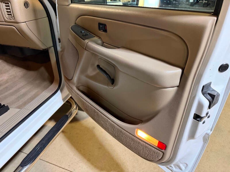 2003 Chevrolet Silverado 3500 LS