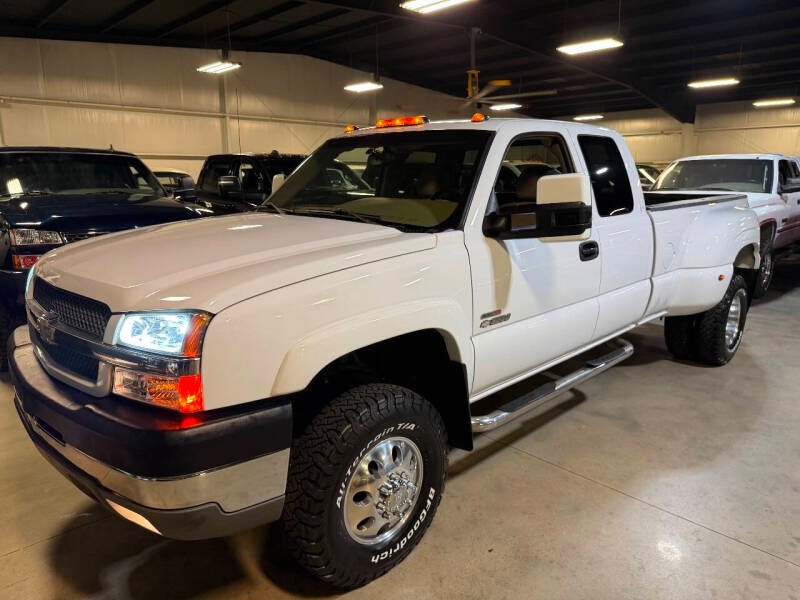 2003 Chevrolet Silverado 3500 LS - 5
