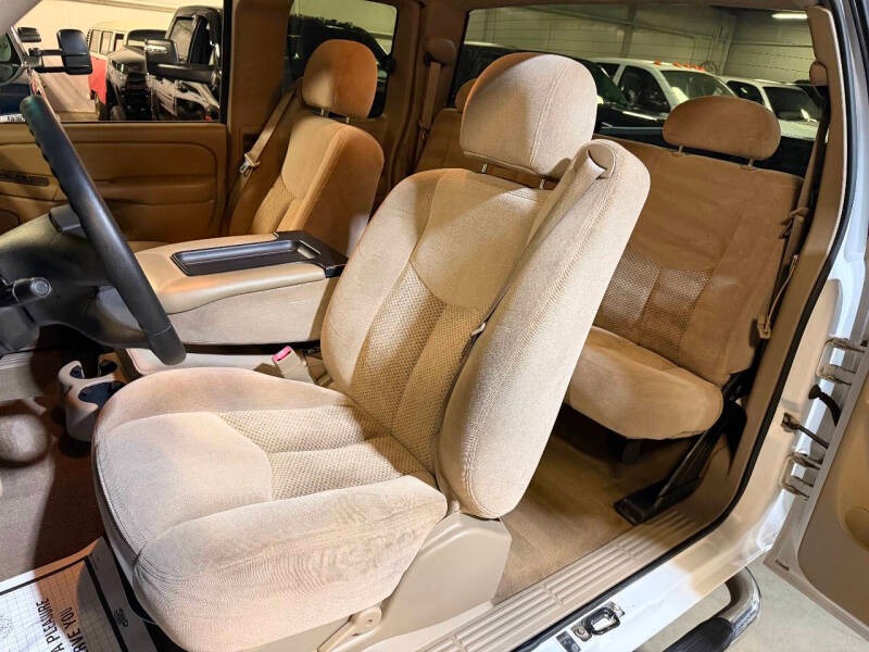 2003 Chevrolet Silverado 3500 LS