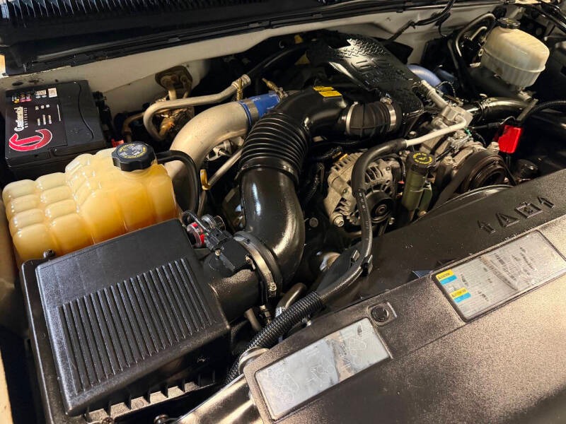 2003 Chevrolet Silverado 3500 LS