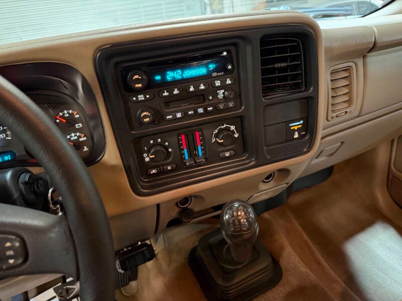 2003 Chevrolet Silverado 3500 LS