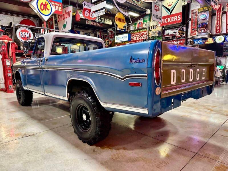 1970 Dodge D200 Adventurer Pickup