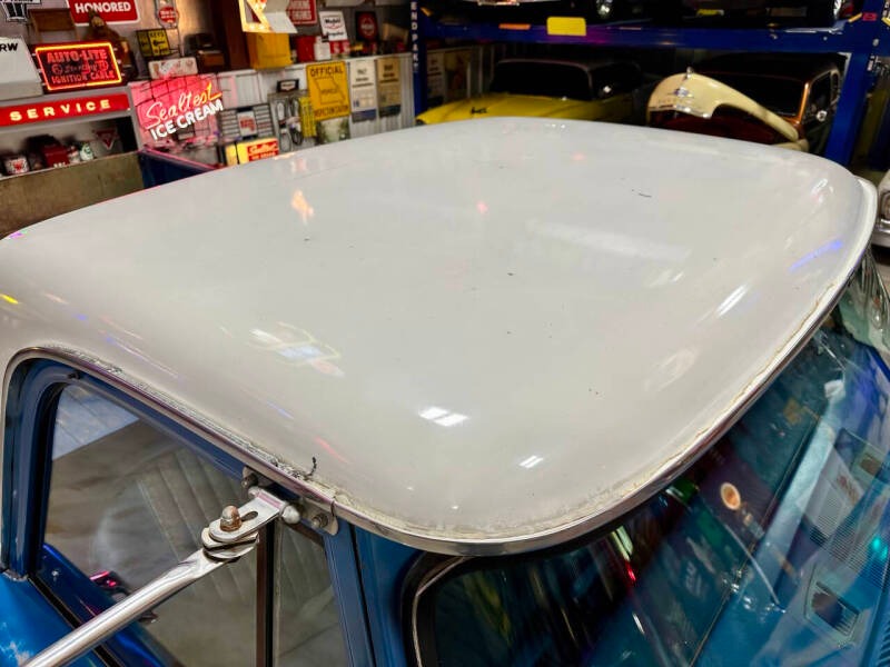 1970 Dodge D200 Pickup