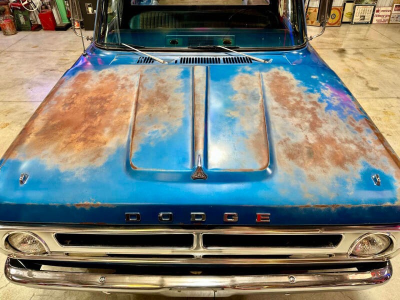 1970 Dodge D200 Pickup