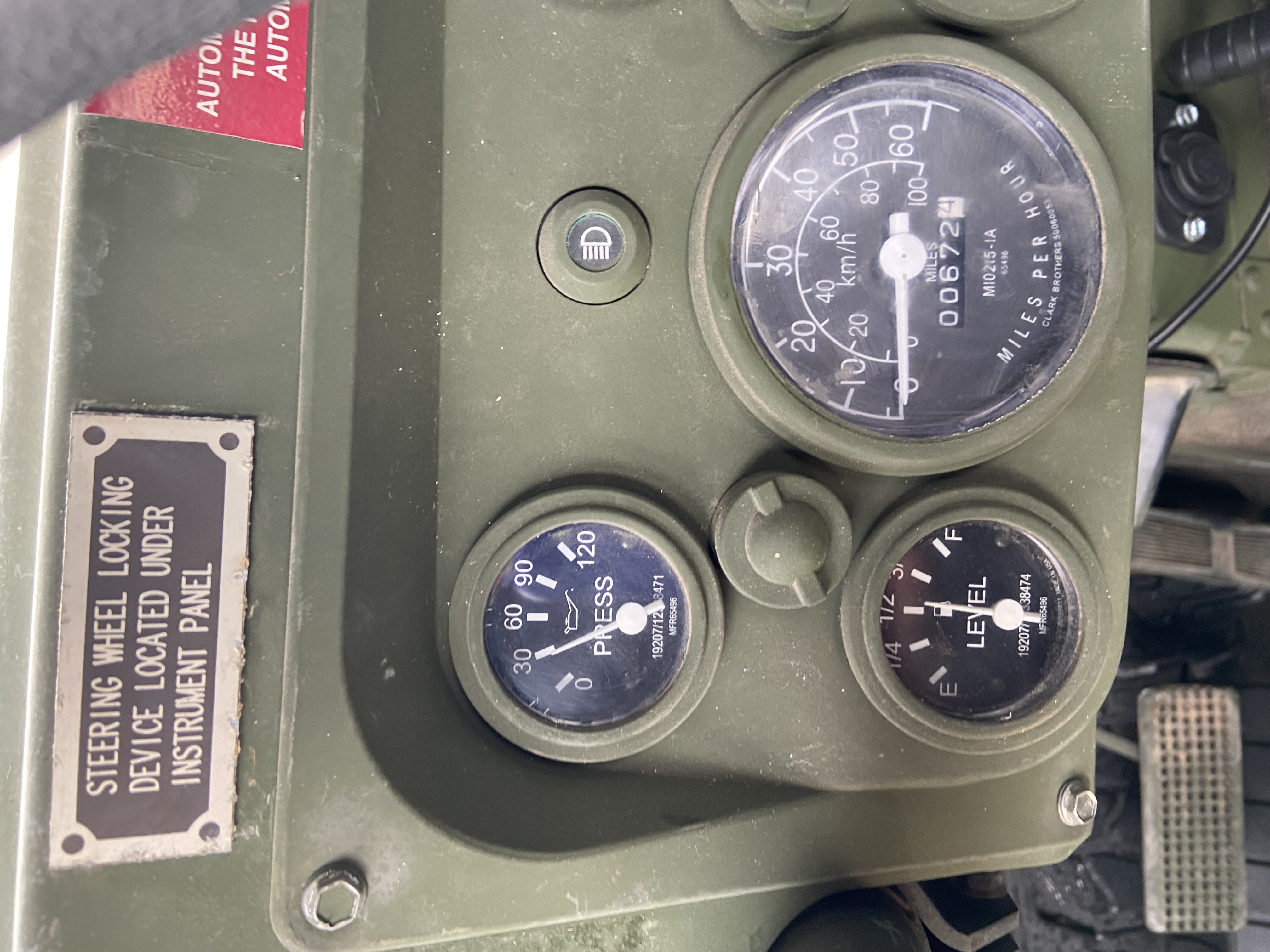 2004 AM General HMMWV M1097A2