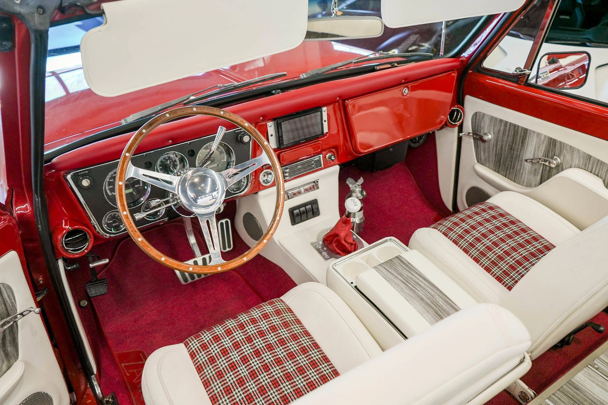 LS2-Powered 1971 Chevrolet K5 Blazer