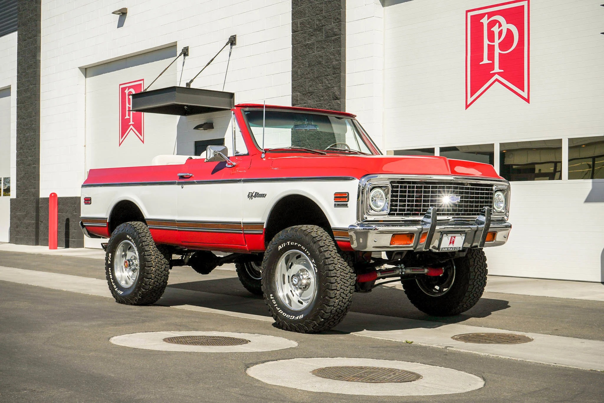 LS2-Powered 1971 Chevrolet K5 Blazer