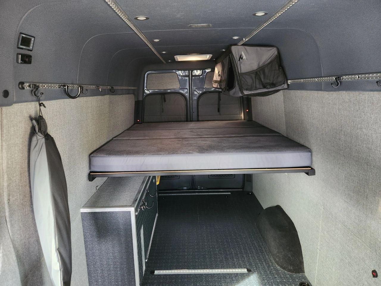 2022 Mercedes-Benz Sprinter 2500