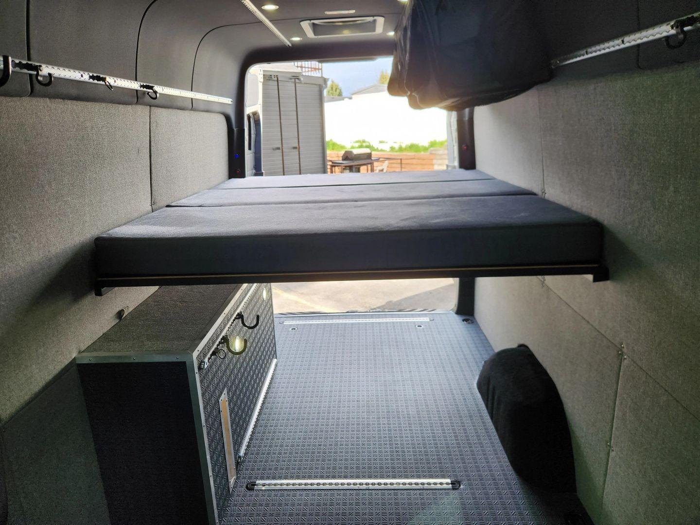 2022 Mercedes-Benz Sprinter 2500