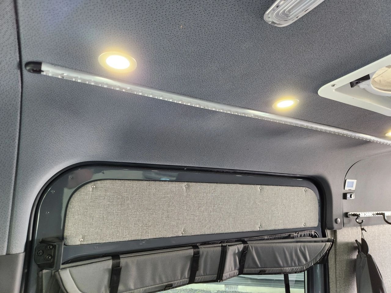 2022 Mercedes-Benz Sprinter 2500