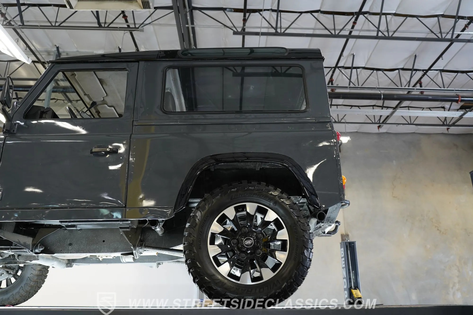 1987 Land Rover Defender 90