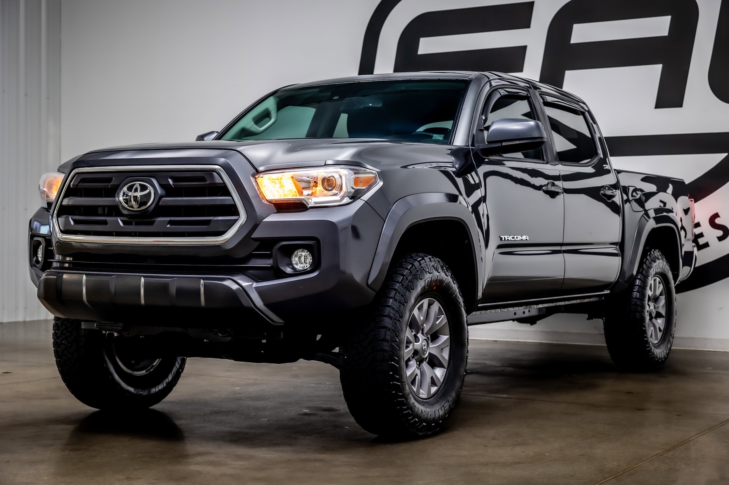 2019 Toyota Tacoma SR5