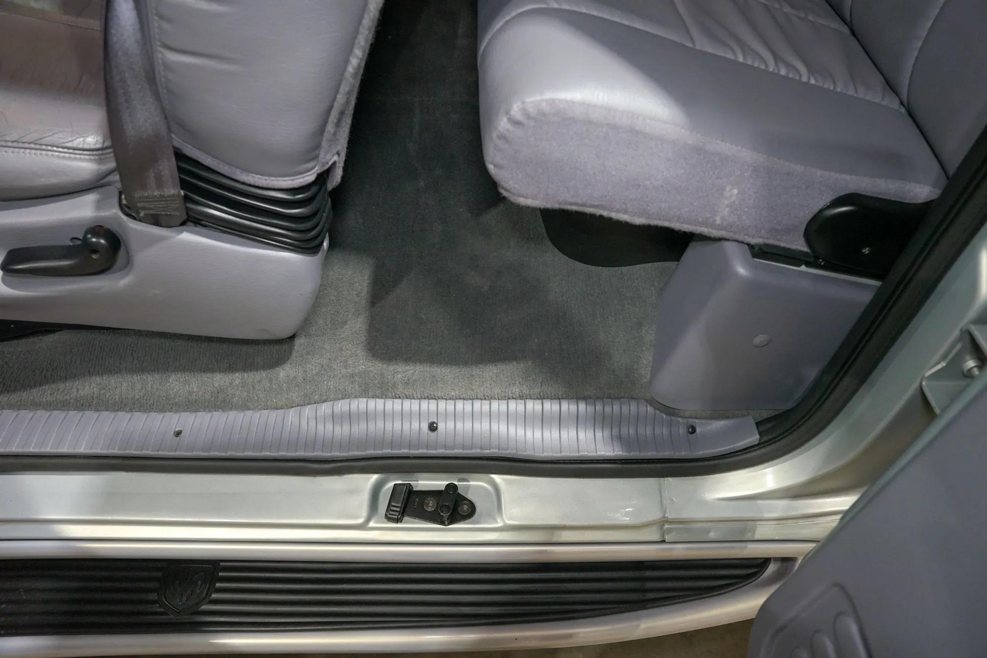 11k-Mile 1998 Dodge Ram 2500 Laramie SLT