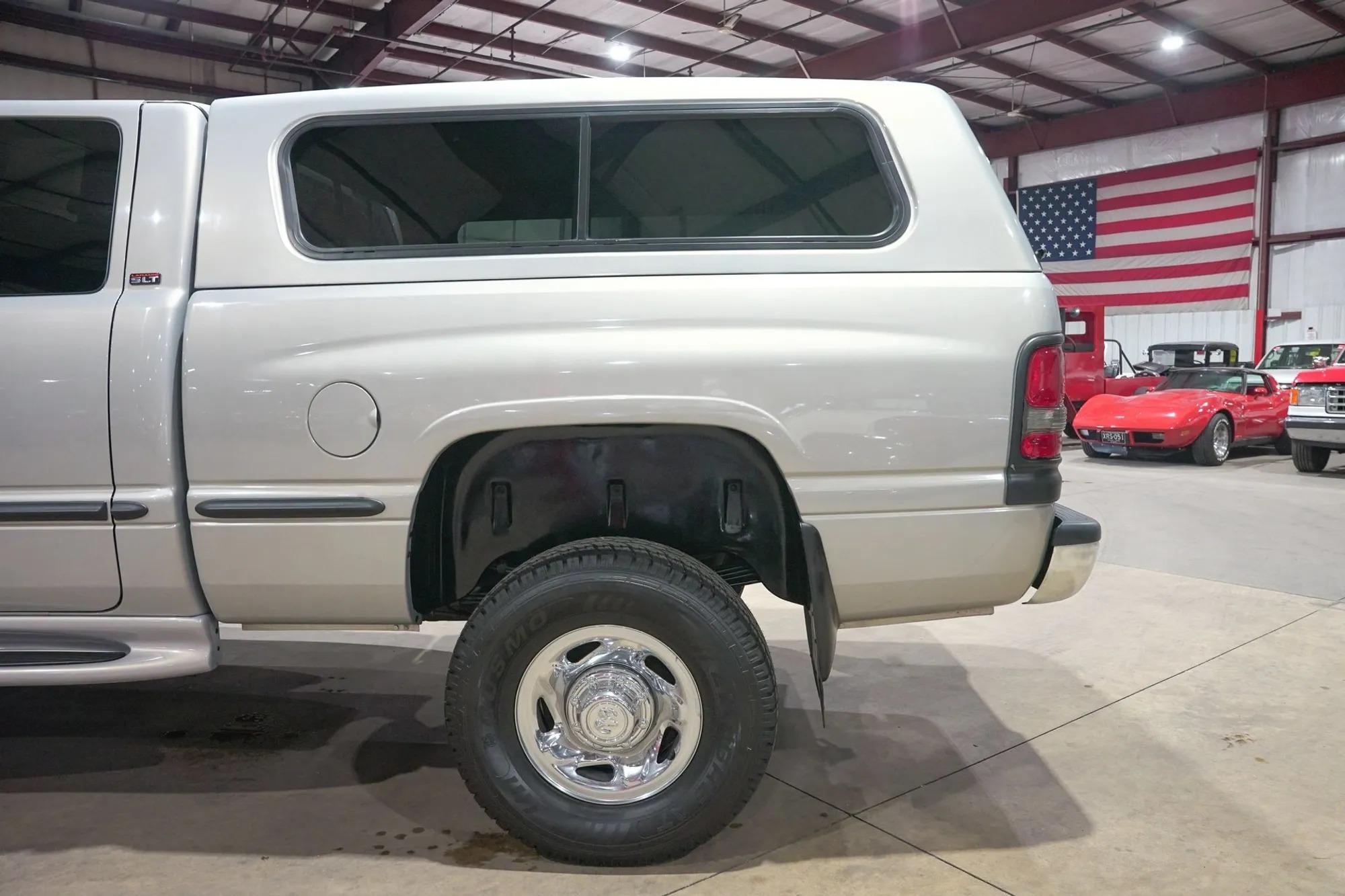 11k-Mile 1998 Dodge Ram 2500 Laramie SLT - 5
