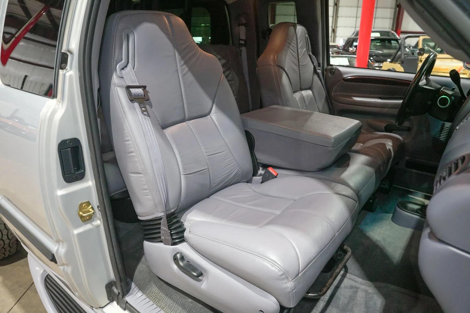 11k-Mile 1998 Dodge Ram 2500 Laramie SLT