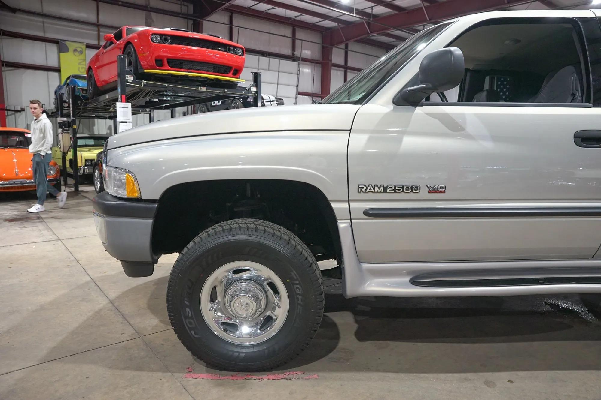11k-Mile 1998 Dodge Ram 2500 Laramie SLT - 3