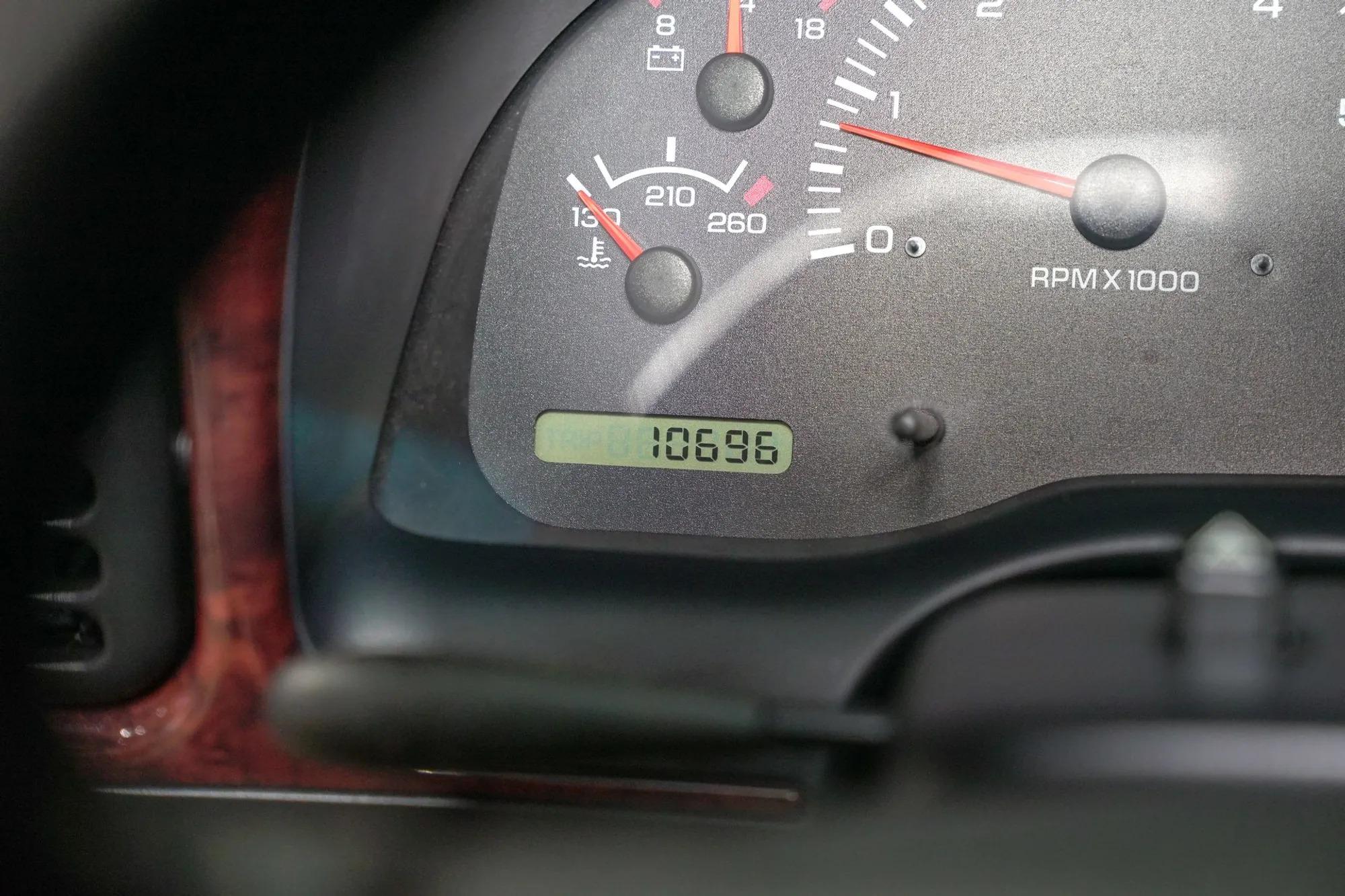 11k-Mile 1998 Dodge Ram 2500 Laramie SLT