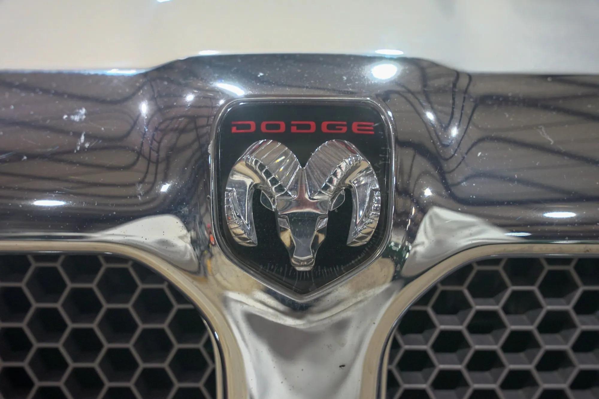 11k-Mile 1998 Dodge Ram 2500 Laramie SLT