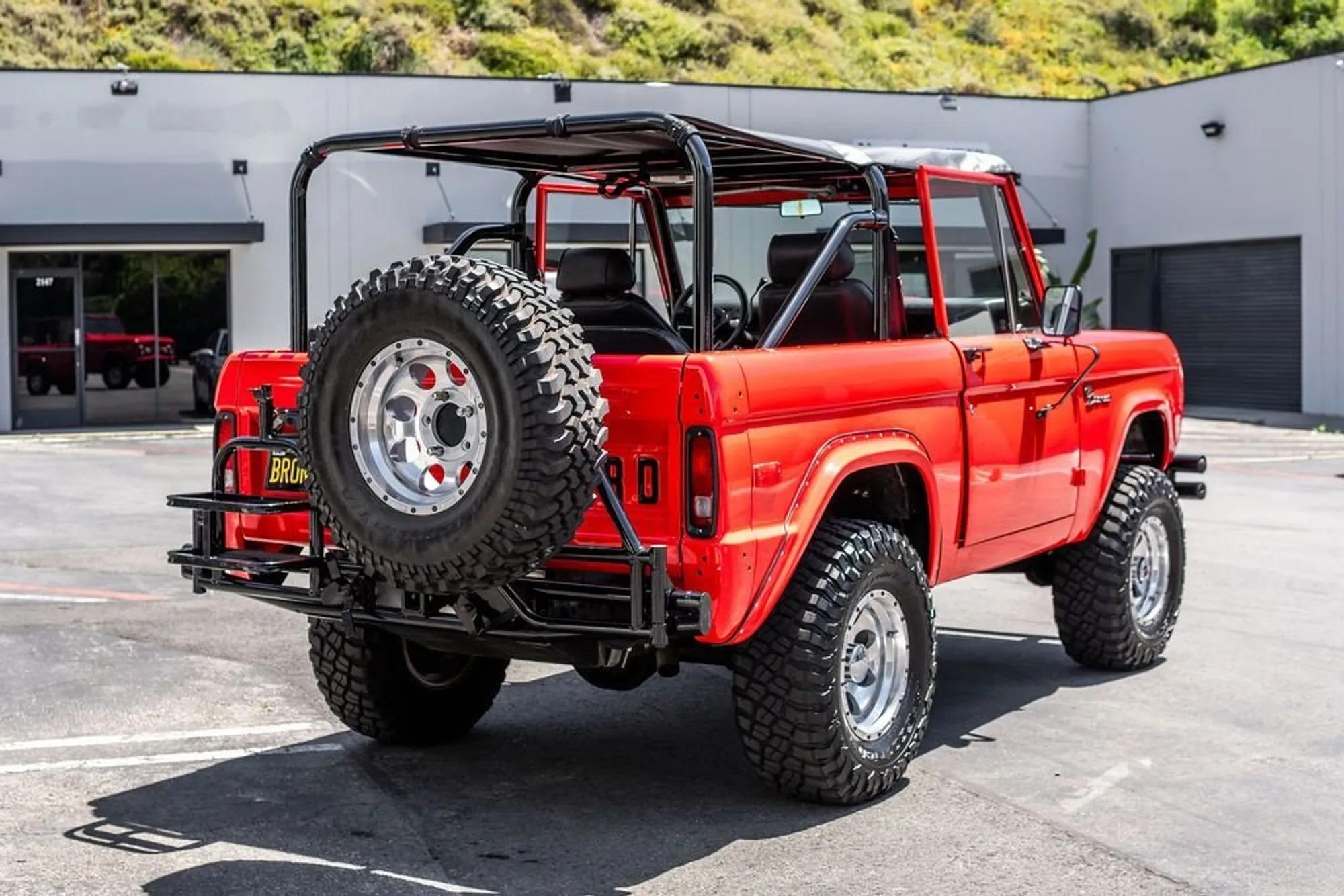 1973 Ford Bronco - 2