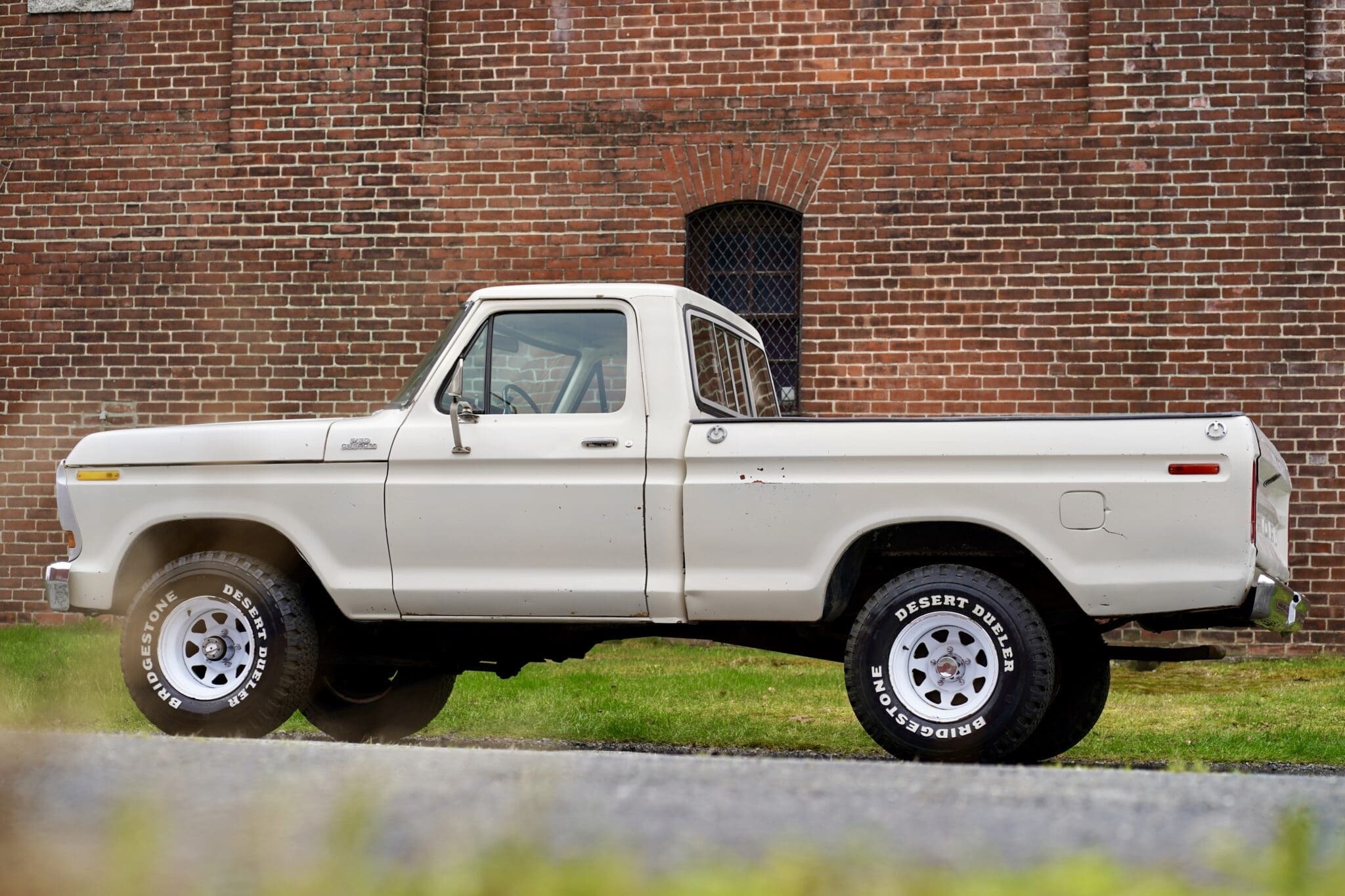 1978 Ford F-150 Custom 4×4 Shortbed - 2