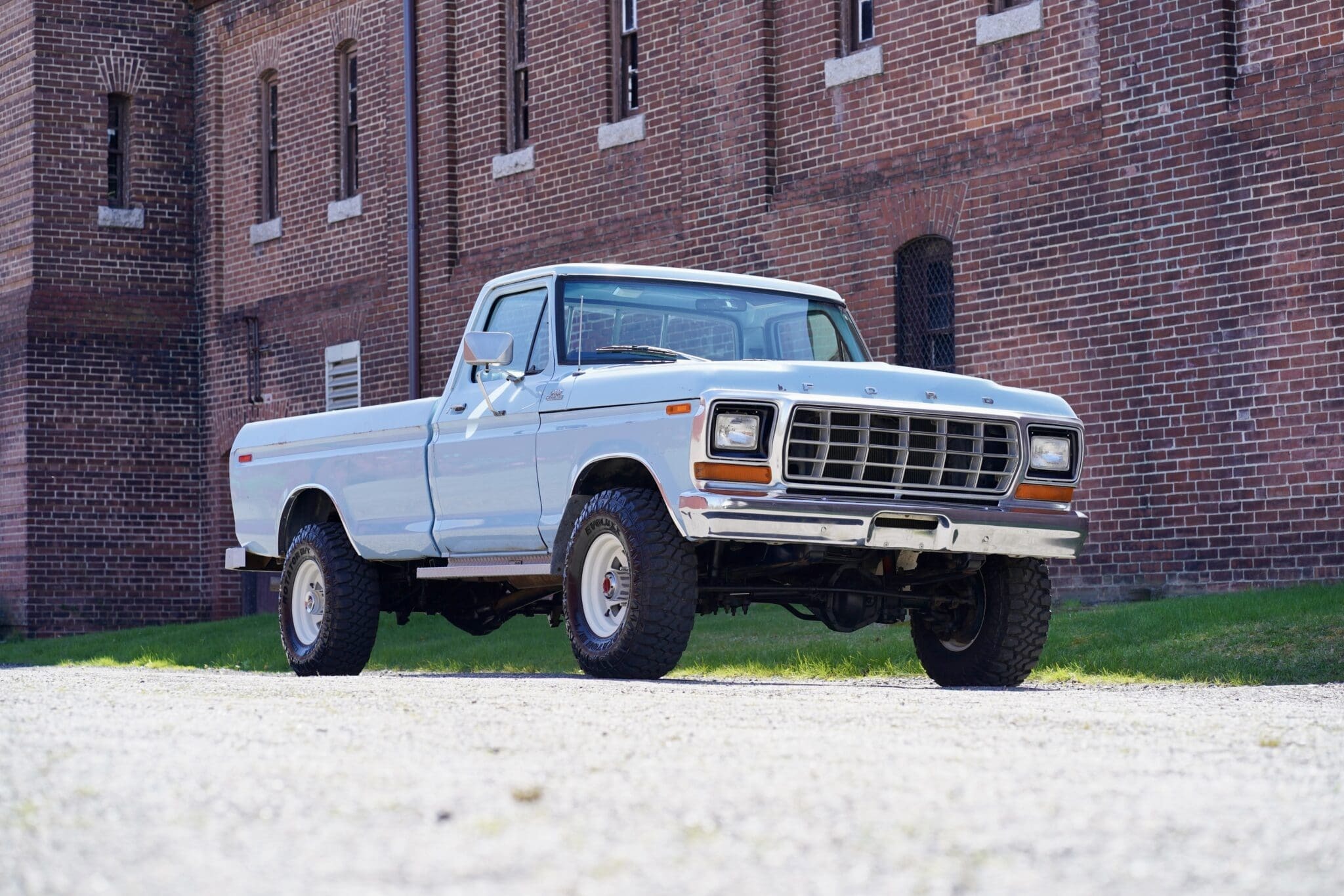 1979 Ford F-350 Custom 4×4 - 5