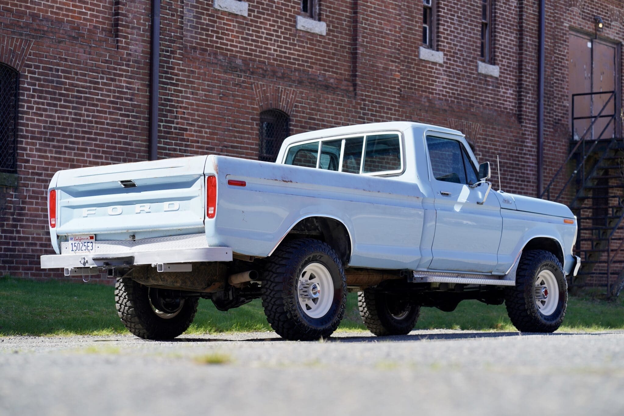 1979 Ford F-350 Custom 4×4 - 4