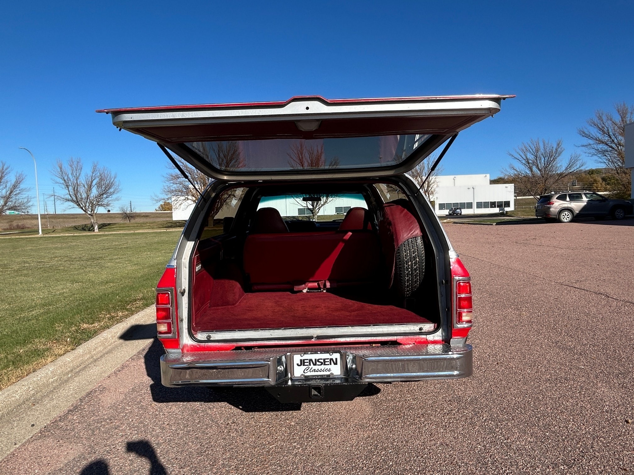 1984 Dodge Ramcharger Royal SE