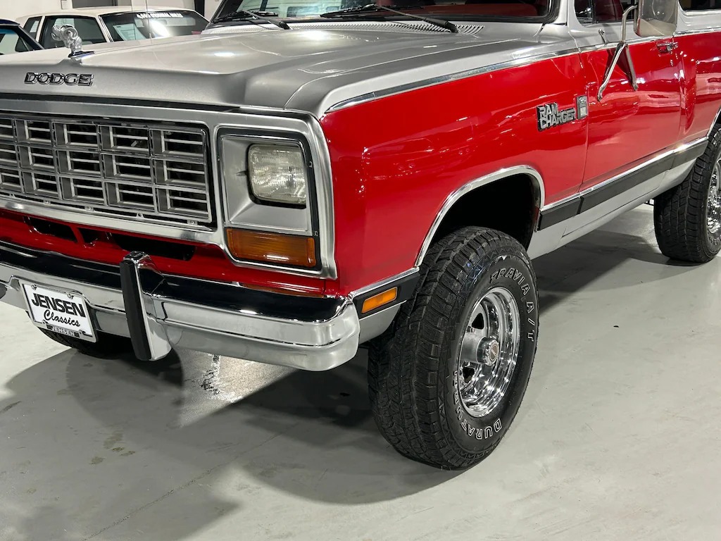1984 Dodge Ramcharger Royal SE - 2
