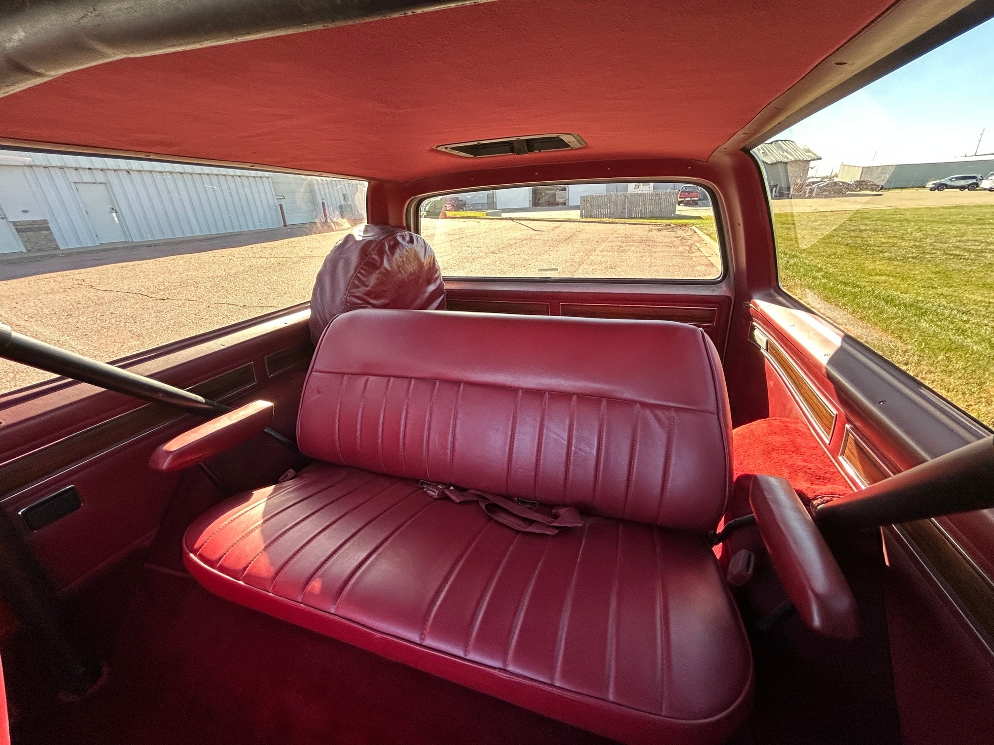 1984 Dodge Ramcharger Royal SE