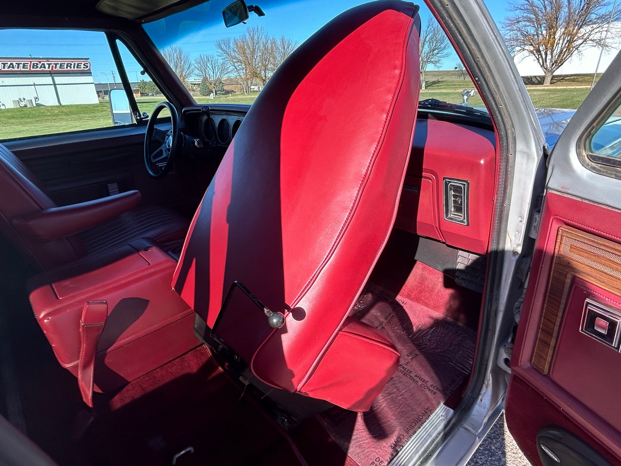1984 Dodge Ramcharger Royal SE