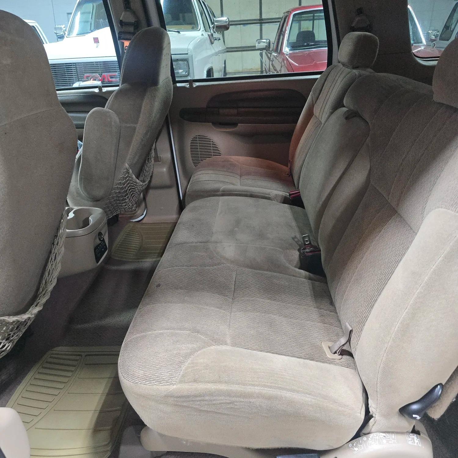 2000 Ford Excursion XLT