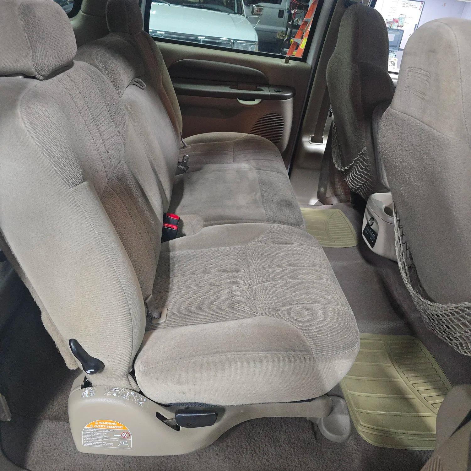 2000 Ford Excursion XLT